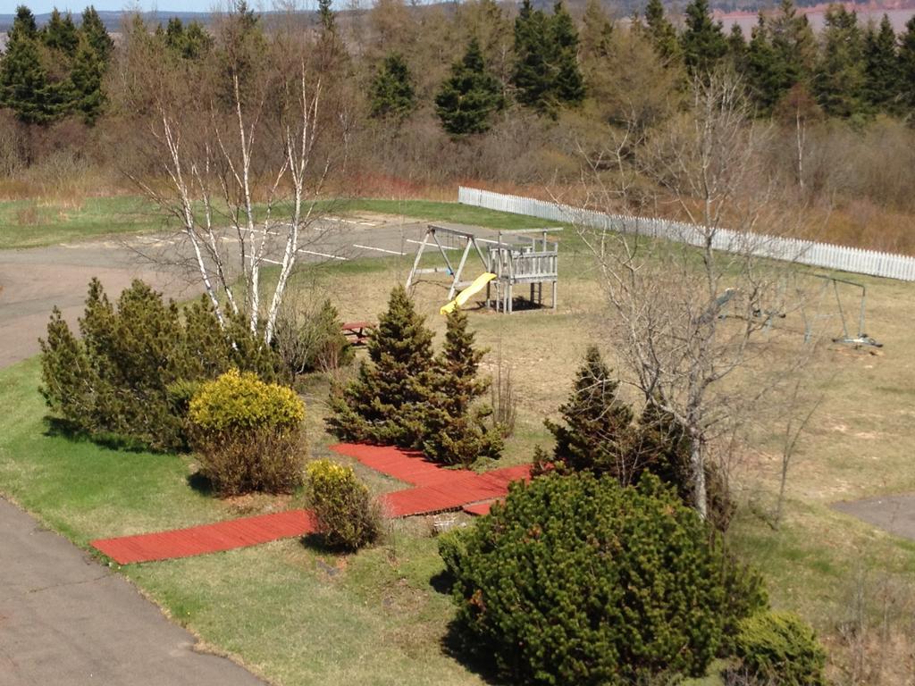Hopewell Rocks Motel & Country Inn Hopewell Cape Exteriör bild
